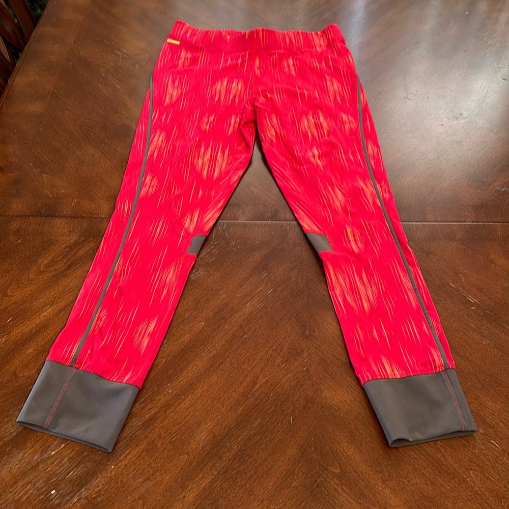 Lolë Workout Pants w/Pocket